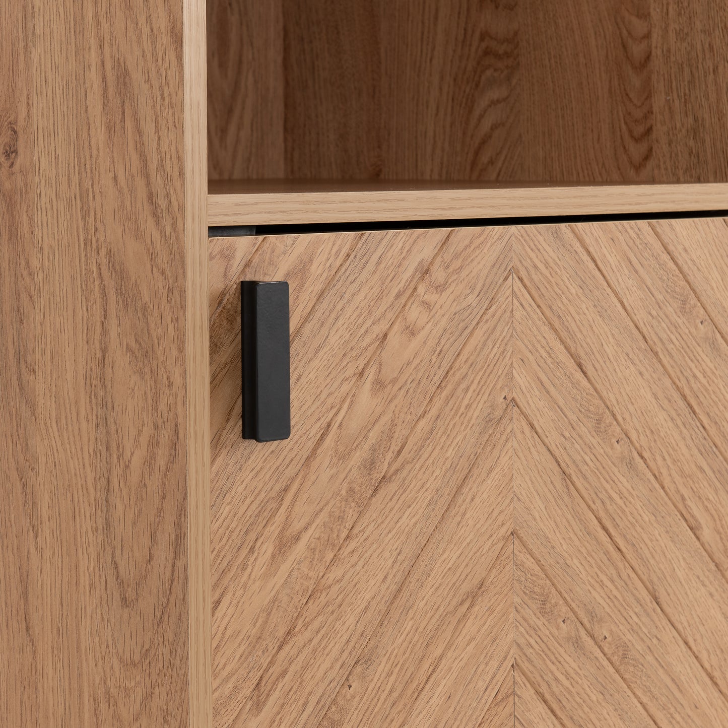 LEON 1 DOOR 2 SHELF CABINET - MEDIUM OAK EFFECT