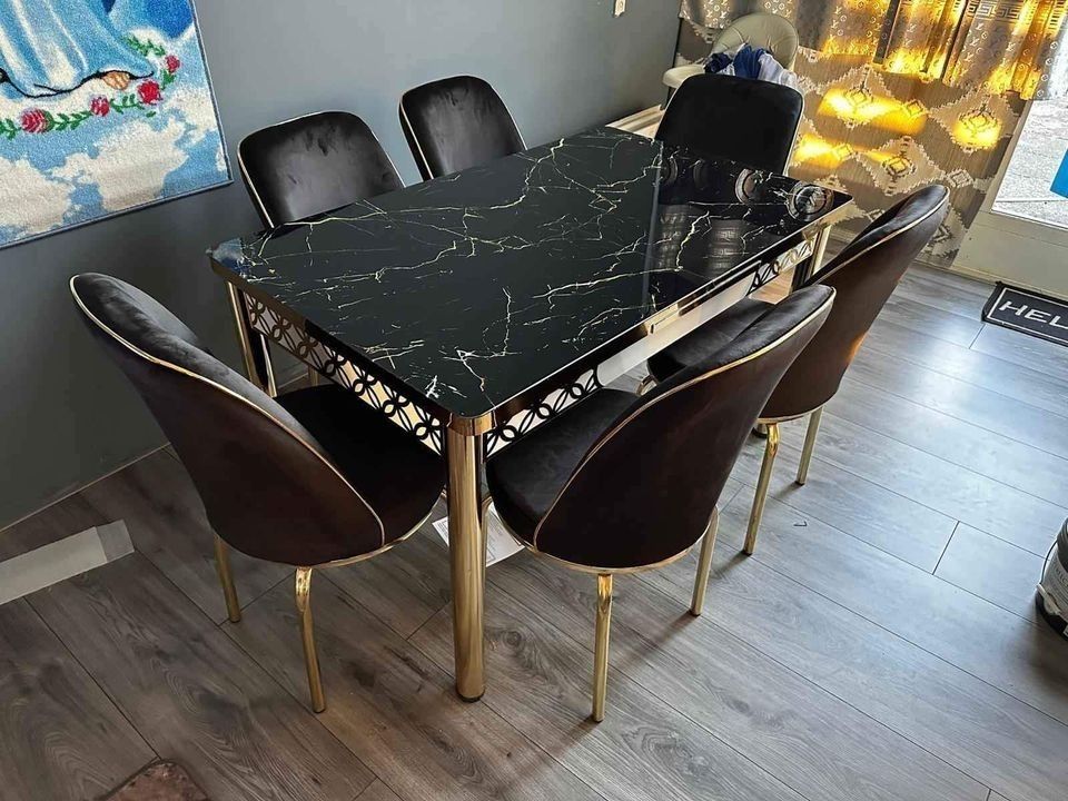 6 Chair Extending Dining Set