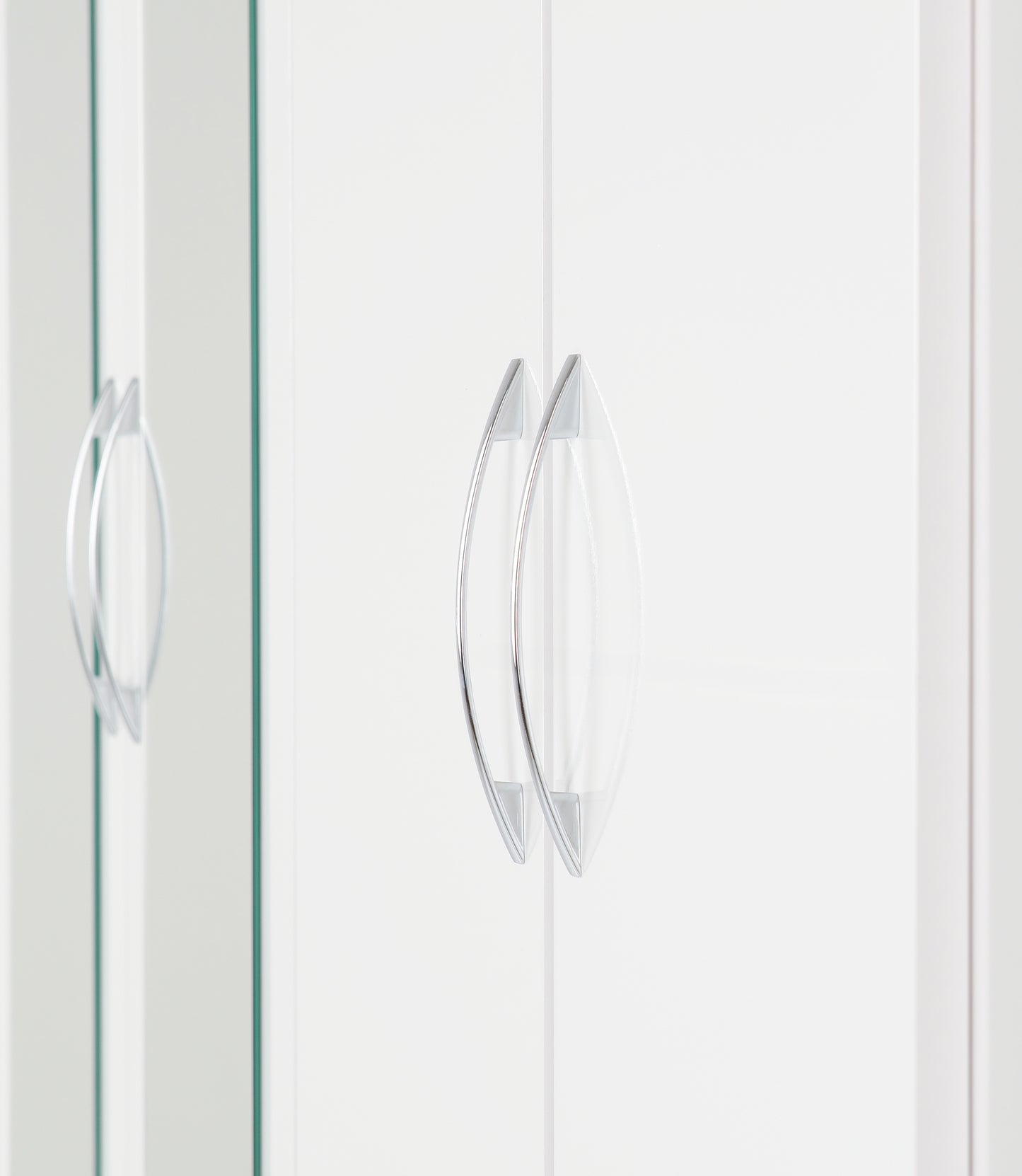 NEVADA 4 DOOR 2 DRAWER MIRRORED WARDROBE - WHITE GLOSS