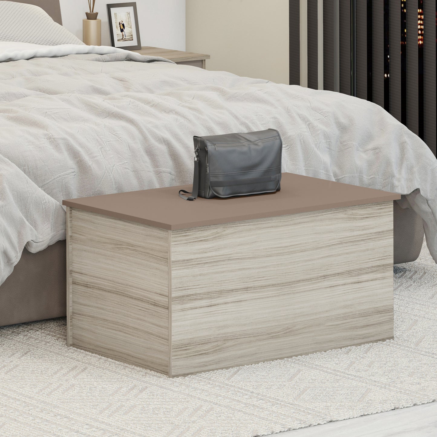 NEVADA BLANKET BOX - OYSTER GLOSS/LIGHT OAK EFFECT VENEER