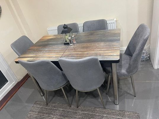 6 Chair Extending Dining Set